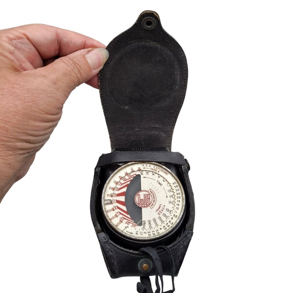 Vintage DeJur Model 50 Exposure Meter Original Leather Case and Strap - Picture 3 of 11